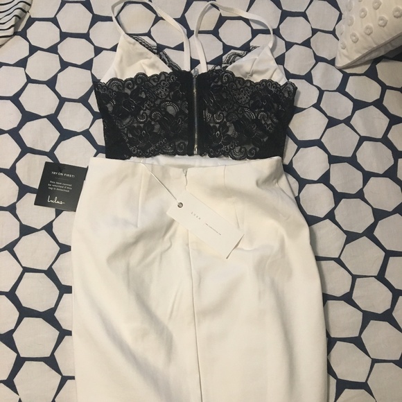 Lulu's Backless Lace Cocktail Dress - Picture 1 of 3